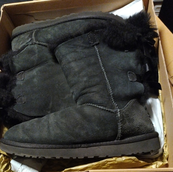 Boots - Picture 4 of 4